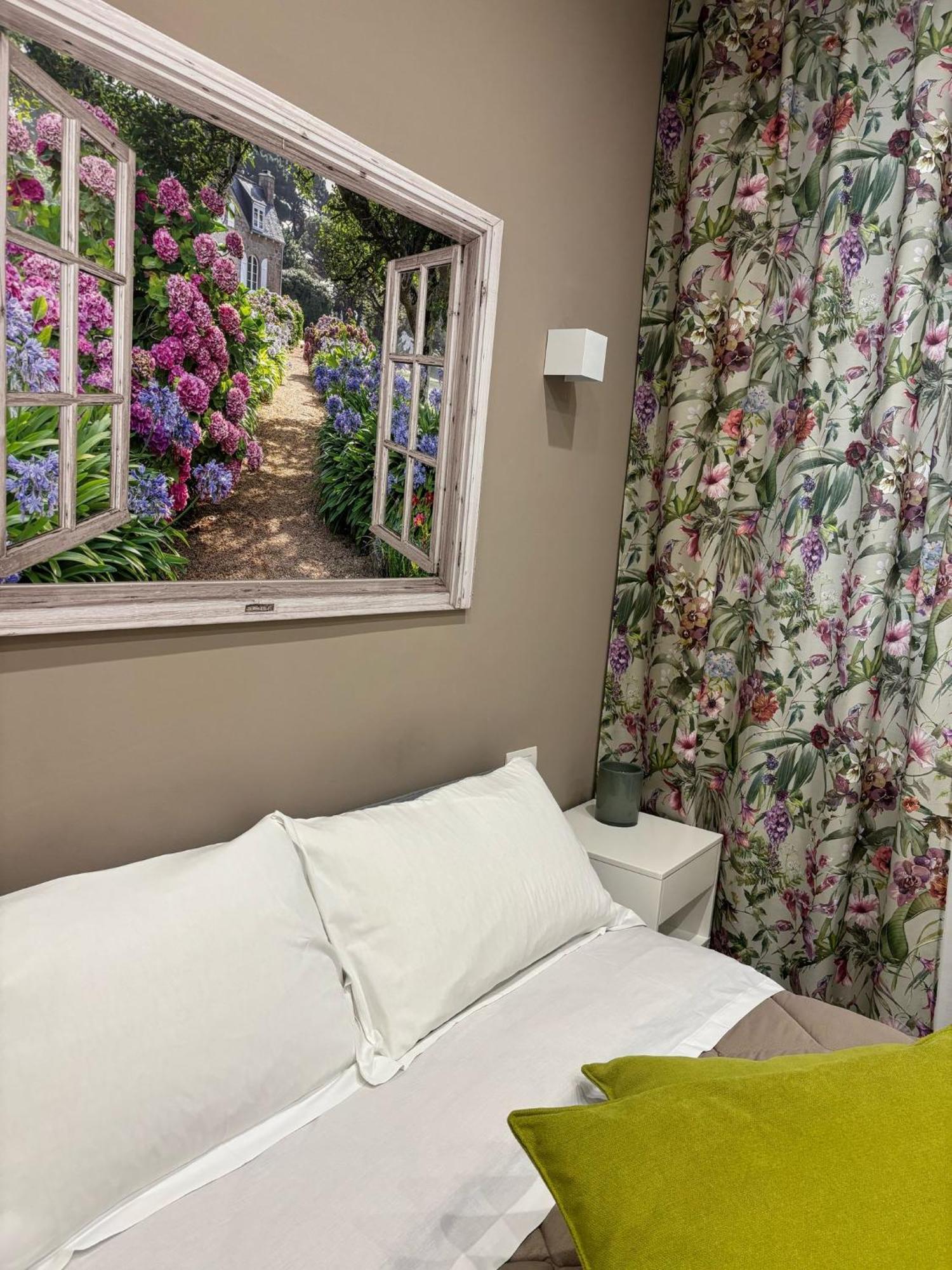 Di Passaggio Hotel Bari Luaran gambar